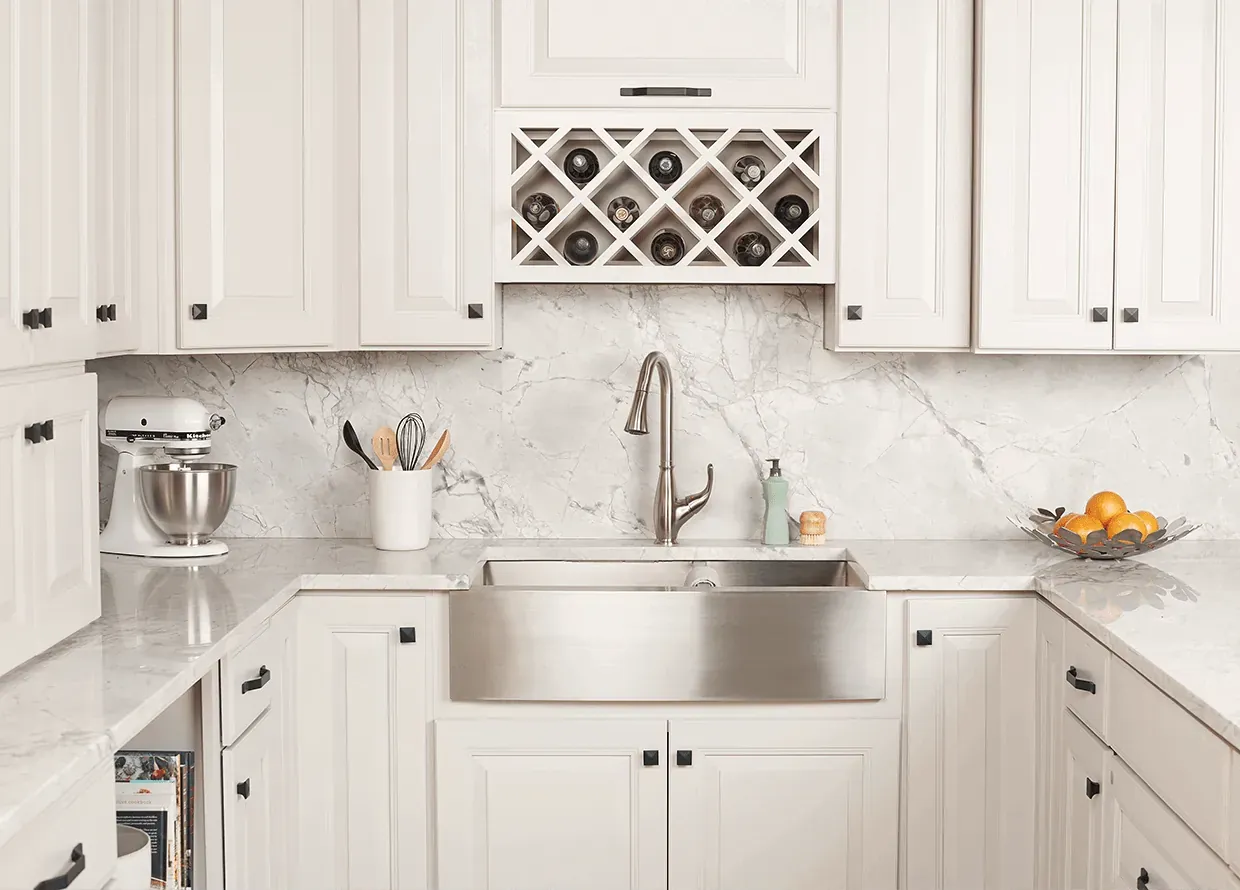 Kitchen in Avalon Ashen cabinets
